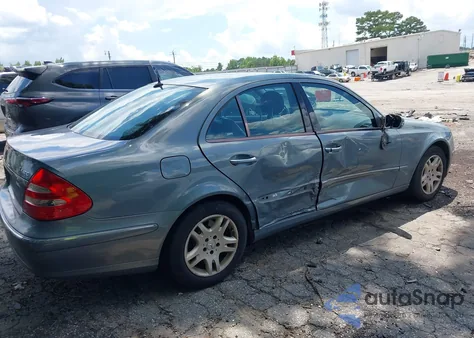 2005 Mercedes-Benz E 320 4Matic z USA, uszkodzony, nr VIN WDBUF82J25X174492
